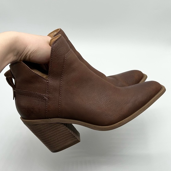 Crown Vintage Brown Leather Heeled Ankle Booties Boots Women’s Size 8 - Picture 2 of 11